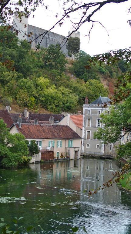 Gite En Forterre Villa Druyes-les-Belles-Fontaines Bagian luar foto